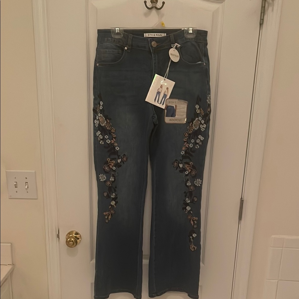 Dark Blue Bootcut Jeans with Floral Embroidery